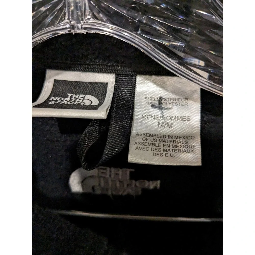 Men's THE NORTH FACE Black Fleece Sweater Jacket Medium runs Small‎